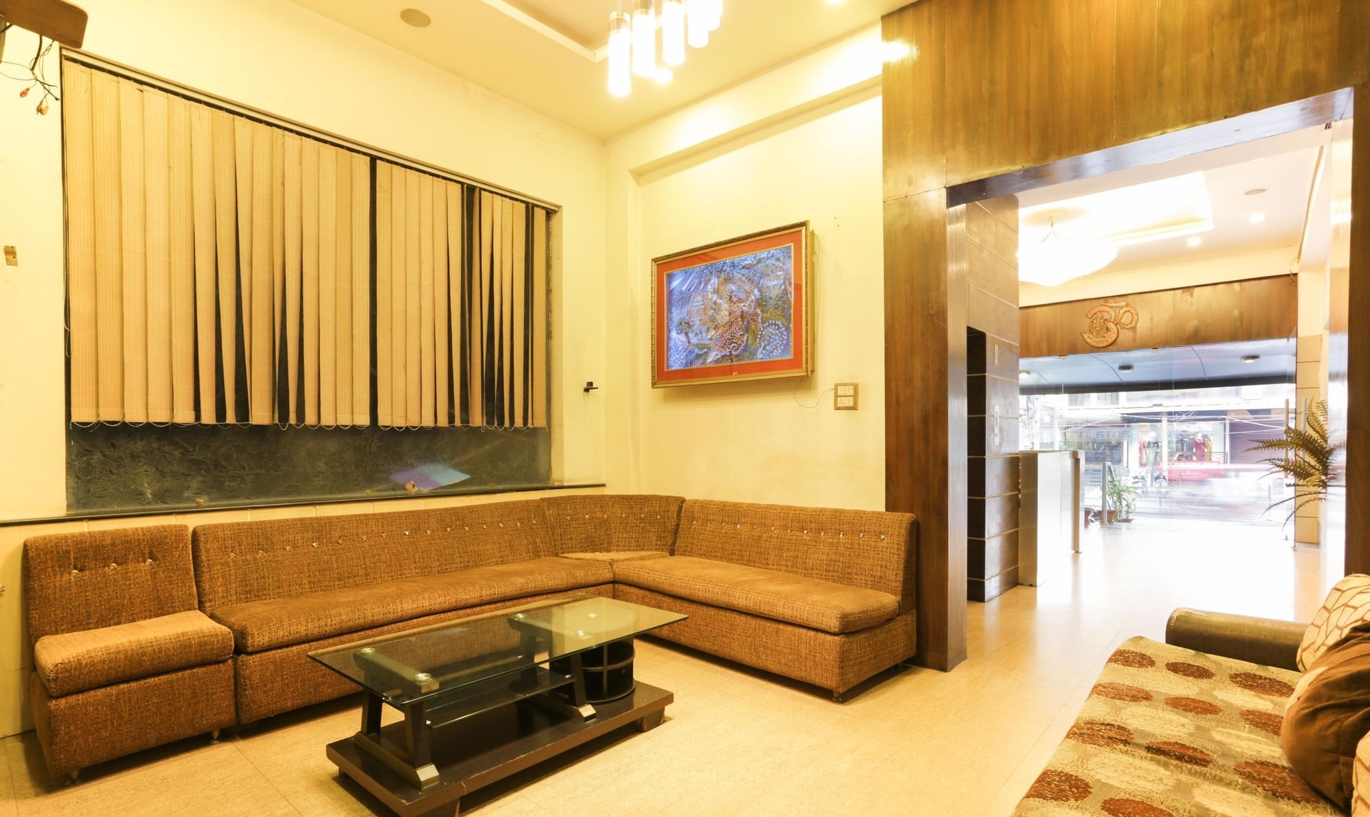 Treebo Shanta Inn Лакхнау Экстерьер фото